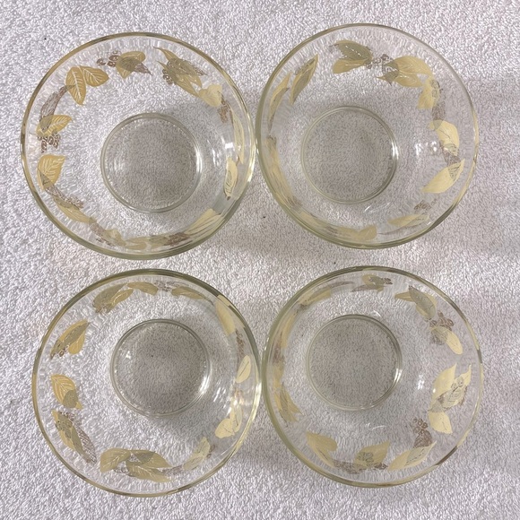 Vintage MCM Gold Leaf Large Glass Salad Bowl With 4 Matching Small Bowls - Picture 4 of 16